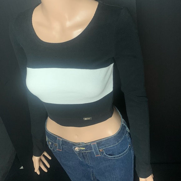 FIGL Long Sleeved Crop Top size Small - Picture 8 of 9